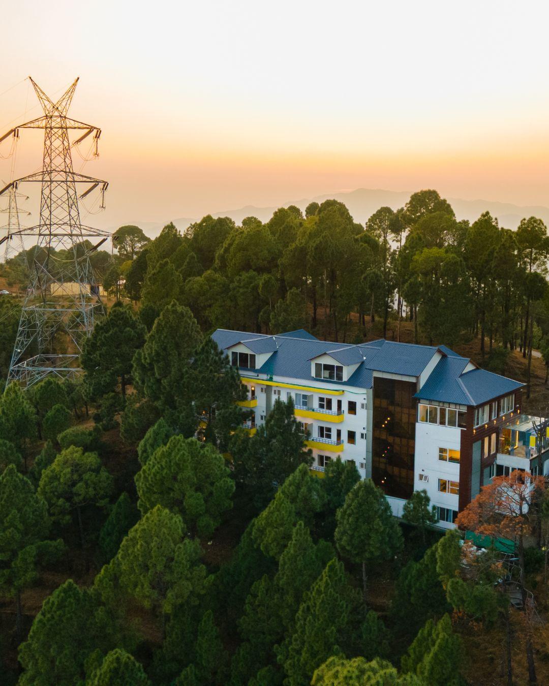 The Hosteller Lansdowne