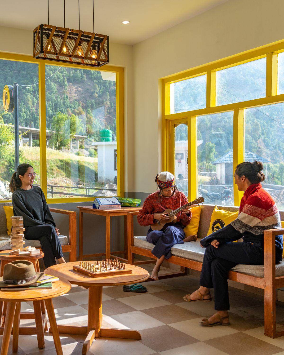 The Hosteller Kareri