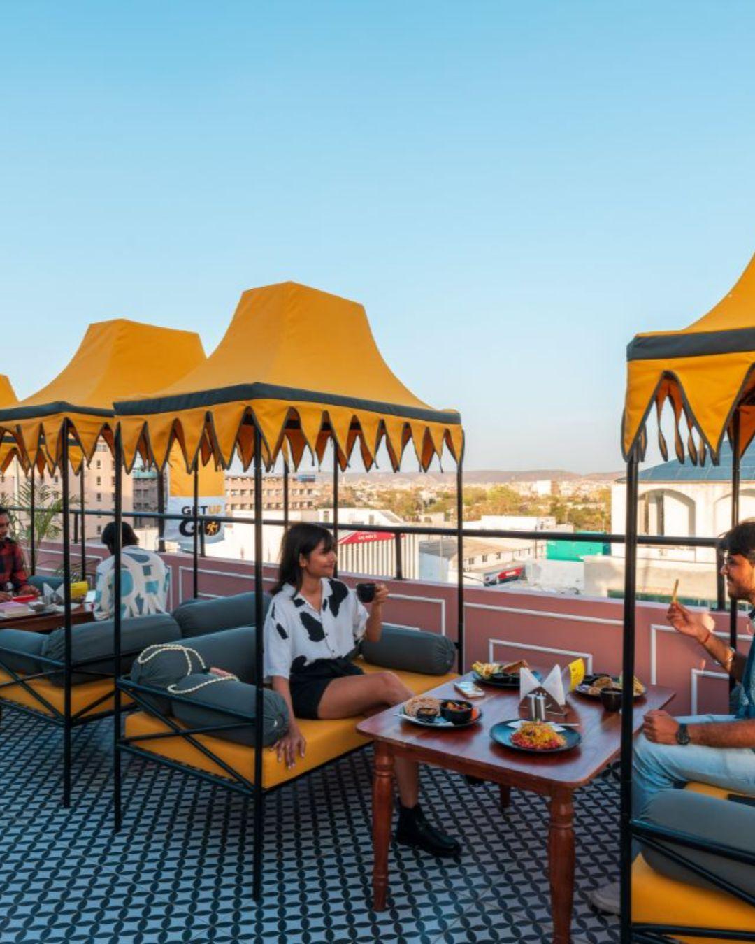 The Hosteller Jaipur, MI Road