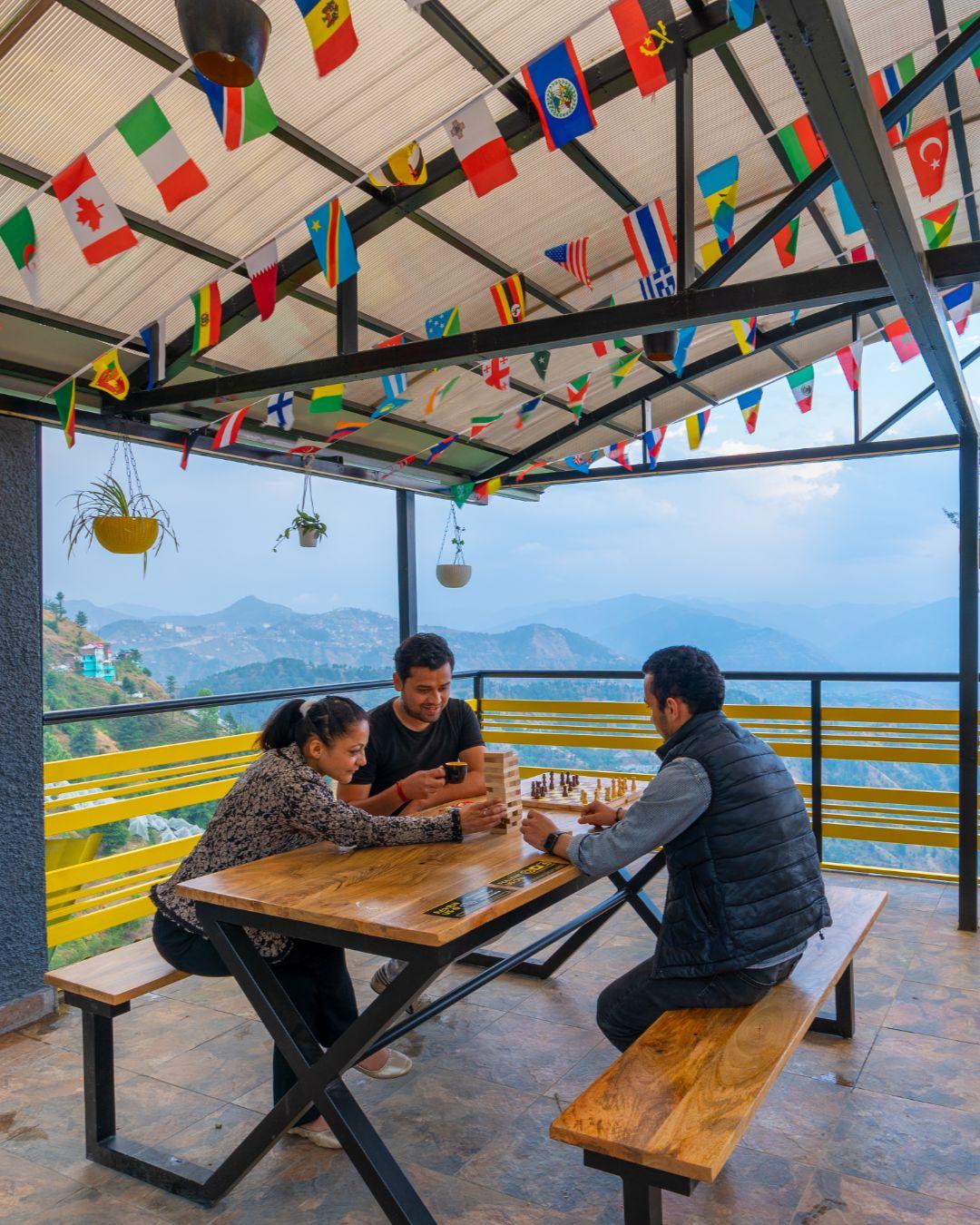 The Hosteller Kufri, Shimla